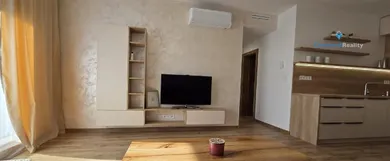 Na prenájom 2-izbový byt, 55 m², Nitra, Pivovarská