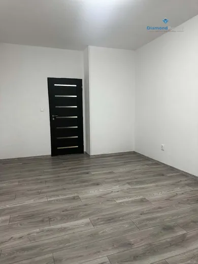 Na predaj 3-izbový byt, 64 m², Vráble, Kaška