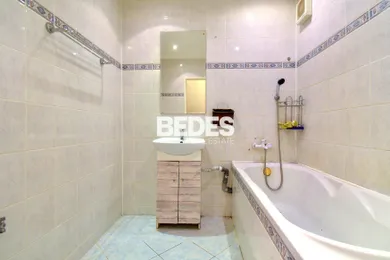 Byty na predaj 2-izbový, Handlová · €49 950