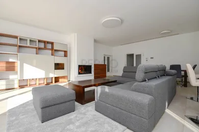 Na prenájom dom, 250 m², Bratislava-Dúbravka