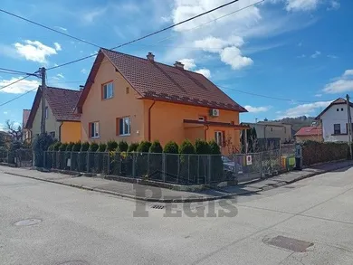 Na predaj dom v Žilina · €545 000 · Dokončené