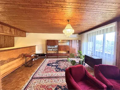 Na predaj 4-izbový dom, 150 m², Nové Zámky