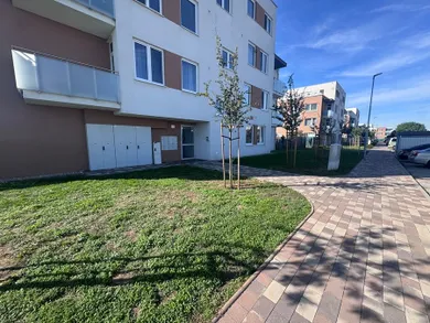 Na predaj 2-izbový byt, 43 m², Miloslavov, Platanová ulica