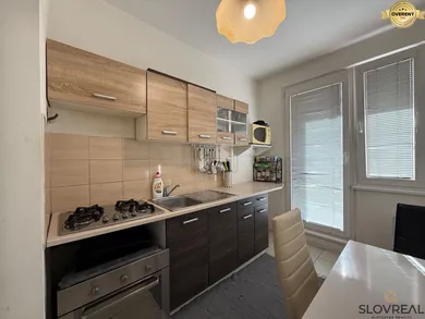 Byty na predaj 2-izbový, Žiar nad Hronom · €87 000