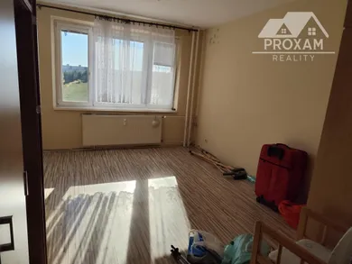 Na predaj 3-izbový byt, 77 m², Lučenec, Rúbanisko lll