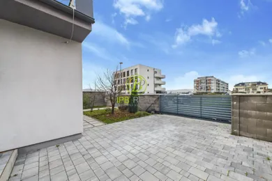 Na predaj dom, 94 m², Slovenský Grob, Dúhová