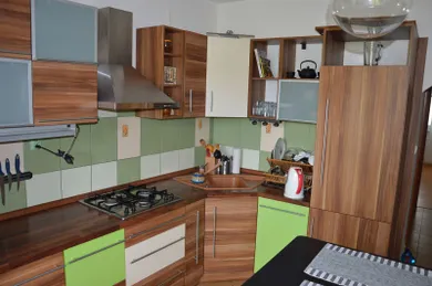 Na prenájom 3-izbový byt, 78 m², Nitra, Viničky