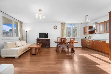 Mieszkania na sprzedaż, 4-pokojowe, Bratislava-Karlova Ves · €470 000