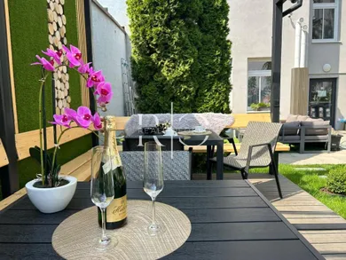Objekty na predaj, Bratislava-Staré Mesto · €1 100 000