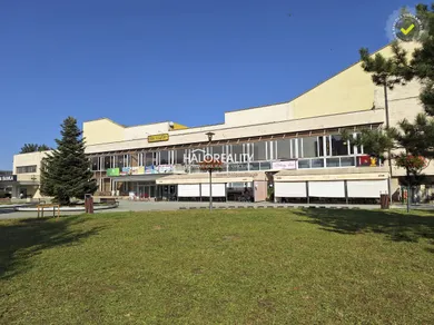Na predaj 1-izbový byt, 31 m², Bratislava-Dúbravka, Landauova