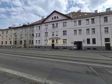 Na predaj 2-izbový byt, 63 m², Košice-Staré Mesto, Zimná