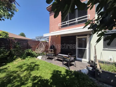 Domy na predaj, Bratislava-Vrakuňa · €1 750