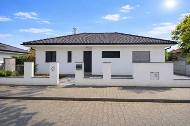 Na predaj dom v Voderady · €1 · Novostavba