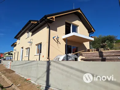 Na predaj 2-izbový byt, 58 m², Danišovce