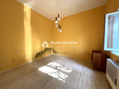 Na predaj 3-izbový dom, 127 m², Veľké Zálužie