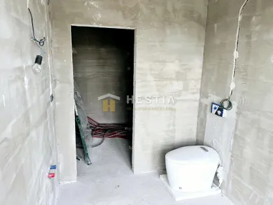 Na predaj 5-izbový dom, 200 m², Šajdíkove Humence