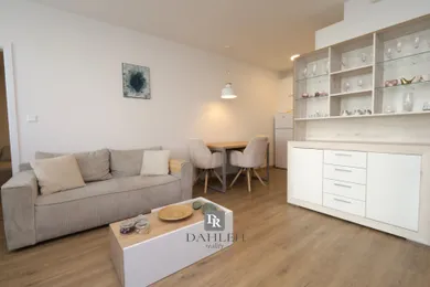 Na prenájom 3-izbový byt, 57 m², Bratislava-Ružinov, Hraničná