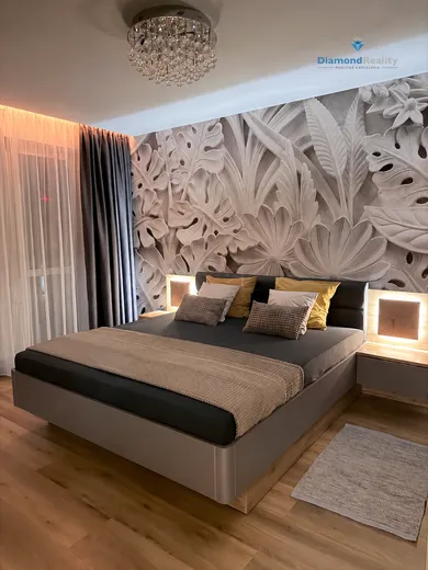 Byty na prenájom 3-izbový, Košice-Západ · €1 100