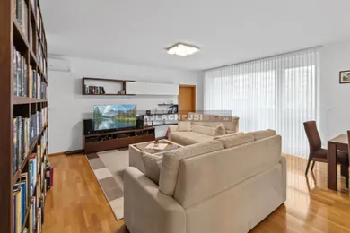 Na predaj byt v Bratislava-Dúbravka · €450 000 · Čiastočná rekonštrukcia