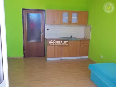 Na prenájom 1-izbový byt, 23 m², Žiar nad Hronom