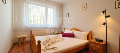 Mieszkania na sprzedaż, 4-pokojowe, Banská Bystrica · €250 000