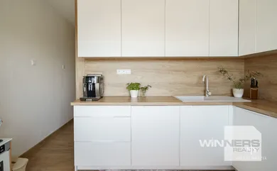 Na predaj 2-izbový byt, 63 m², Banská Bystrica, Javornícka
