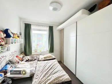 Na predaj 4-izbový byt, 84 m², Skalica, Dr. Clementisa
