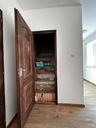 Na predaj 2-izbový dom, 93 m², Zemianska Olča