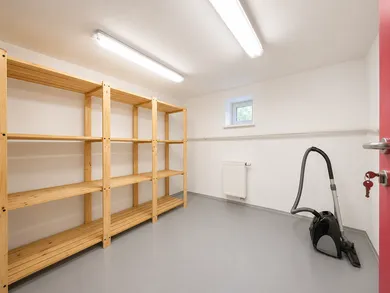 Na predaj 7-izbový dom, 141 m², Prievidza, Bottova