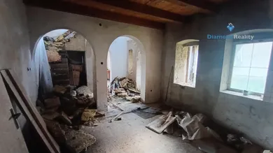 Na predaj pozemok, Tesárske Mlyňany, Mlyňany