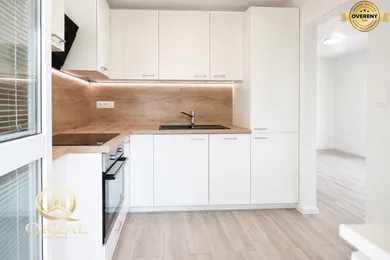 Mieszkania na sprzedaż, 2-pokojowe, Bratislava-Karlova Ves · €228 800
