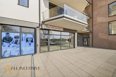 Lokale komercyjne na wynajem, Dunajská Streda · €800