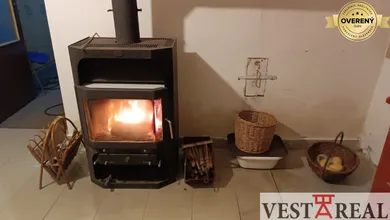 Na prenájom 2-izbový dom, 144 m², Horné Saliby