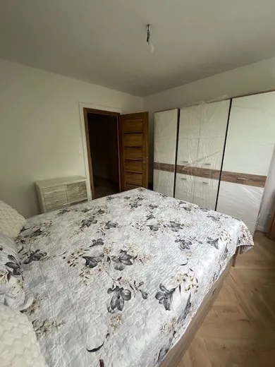 Na predaj 4-izbový byt, 75 m², Bratislava-Ružinov, Jadrová