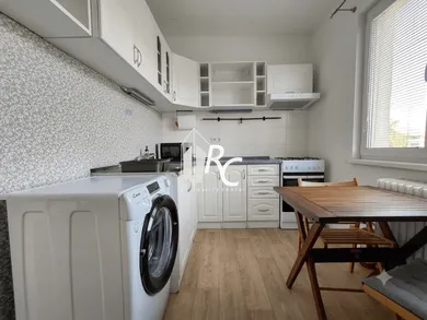 Квартири на продаж, 2-кімнатні, Martin · €139 000