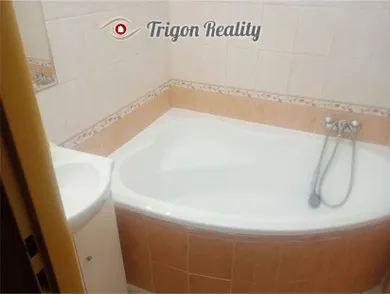 Na prenájom 2-izbový byt, 67 m², Komárno