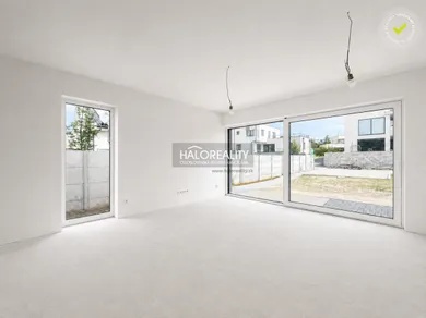 Byty na predaj 4-izbový, Bratislava-Jarovce · €389 000