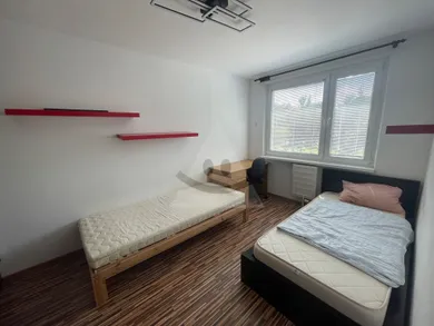 Na prenájom byt v Martin · €750 · Pôvodný stav