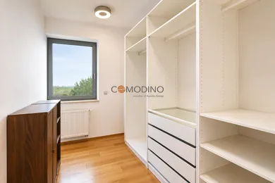 Na prenájom 4-izbový byt, 155 m², Bratislava-Staré Mesto
