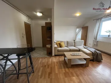 Na prenájom 1-izbový byt, 48 m², Prešov, Budovateľská