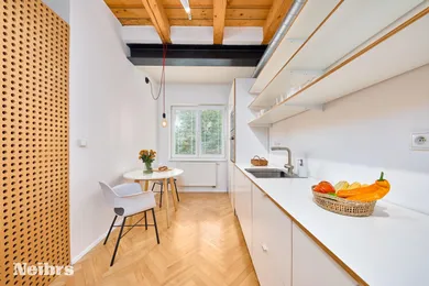Na prenájom 3-izbový byt, 112 m², Bratislava-Ružinov, Kvetná