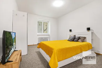 Byty na prenájom 3-izbový, Bratislava-Ružinov · €1 100