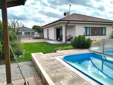 Na predaj 4-izbový dom, 112 m², Kvetoslavov