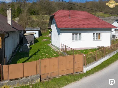 Na predaj pozemok, 130 m², Dolná Poruba