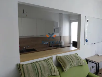 Na prenájom 2-izbový byt, 54 m², Bratislava-Ružinov, Svidnícka