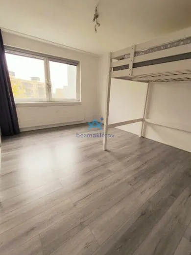 Na predaj 1-izbový byt, 39 m², Nitra, Kmeťova