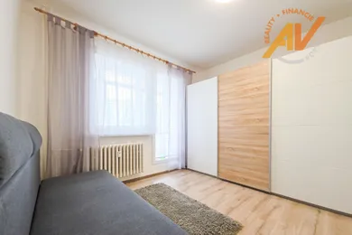 Na predaj 4-izbový byt, 89 m², Poprad, Šoltésovej