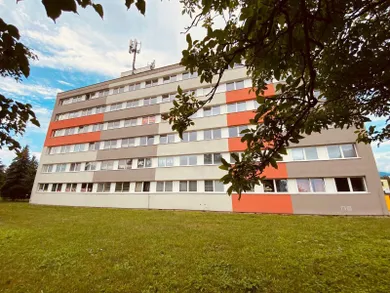 Na prenájom komerčné, 75 m², Martin, Jesenského