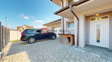 Na predaj 5-izbový dom, 127 m², Limbach, Záhradná 85