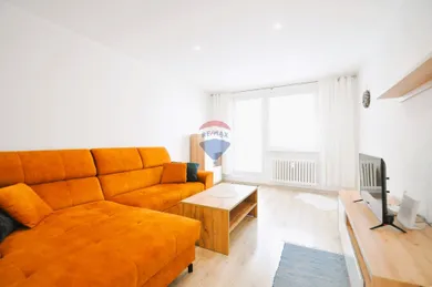 Na prenájom 2-izbový byt, 50 m², Poprad, Šoltésovej